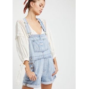 Levi’s Shortalls